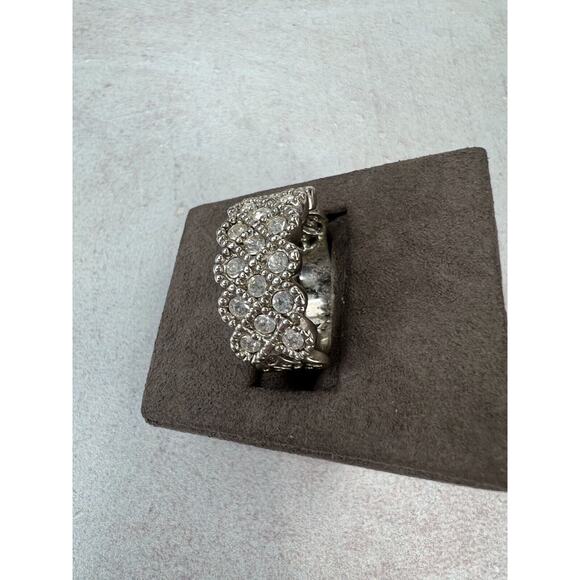 Vintage Women's Fashion Silver-Tone Cubic Zirconia Anniversary Cocktail Ring - 8 - Picture 2 of 6